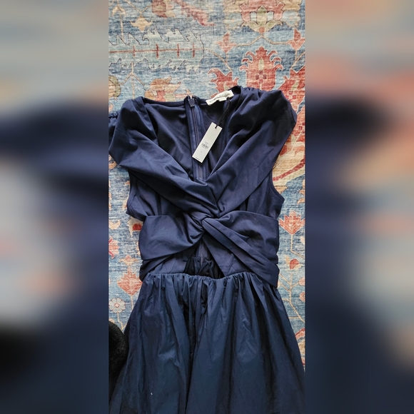 NWOT Banana Republic Cut-Out Midi Dress Size M Navy - Picture 5 of 14